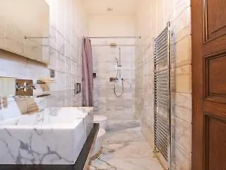 Art House Apartments By Adrez Prague