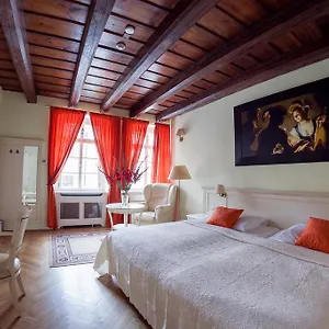 4* Hotel Tyn Yard