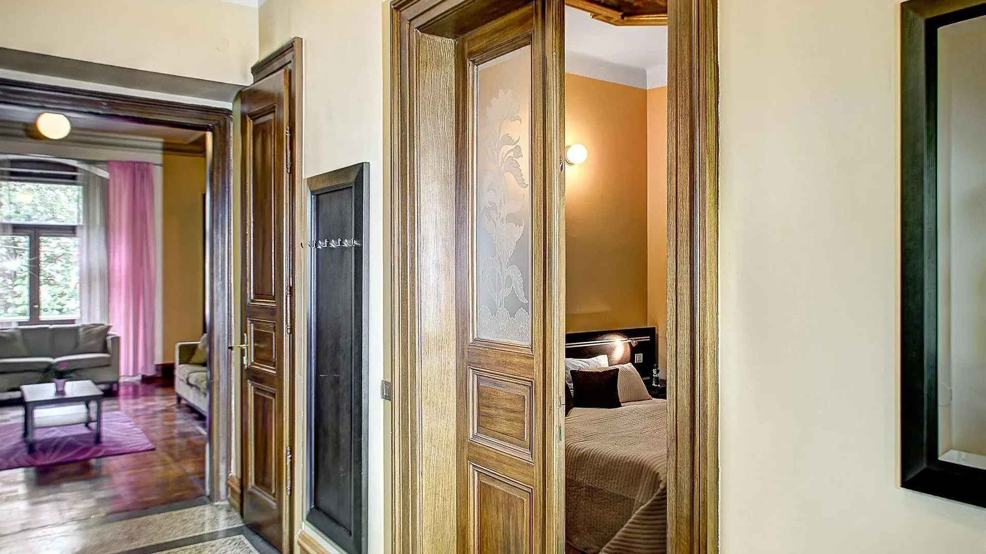 Art House Apartments By Adrez Prague