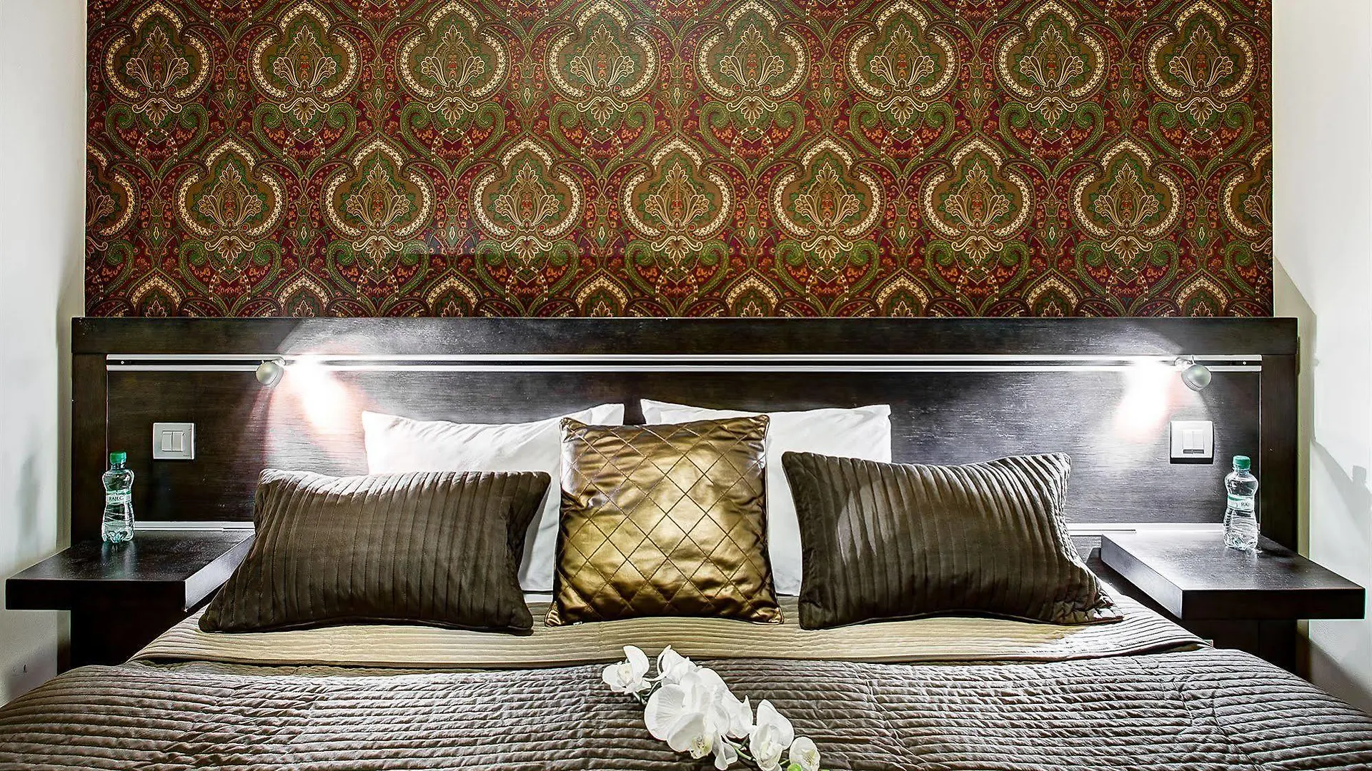 Art House Apartments By Adrez Prague